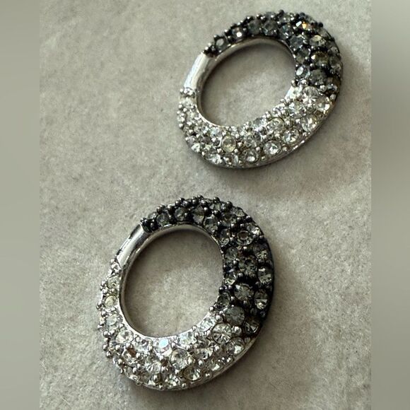 Nolan Miller Vintage Ombre Rhinestone Circle Earrings – Signed Designer Glam - Picture 8 of 17